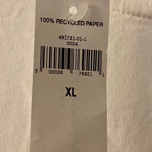 NWT Banana Republic Heart T-shirt - Picture 6 of 6